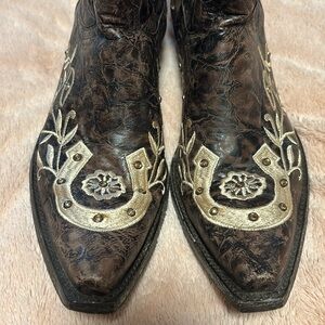 Old Gringo horseshoe size 9B